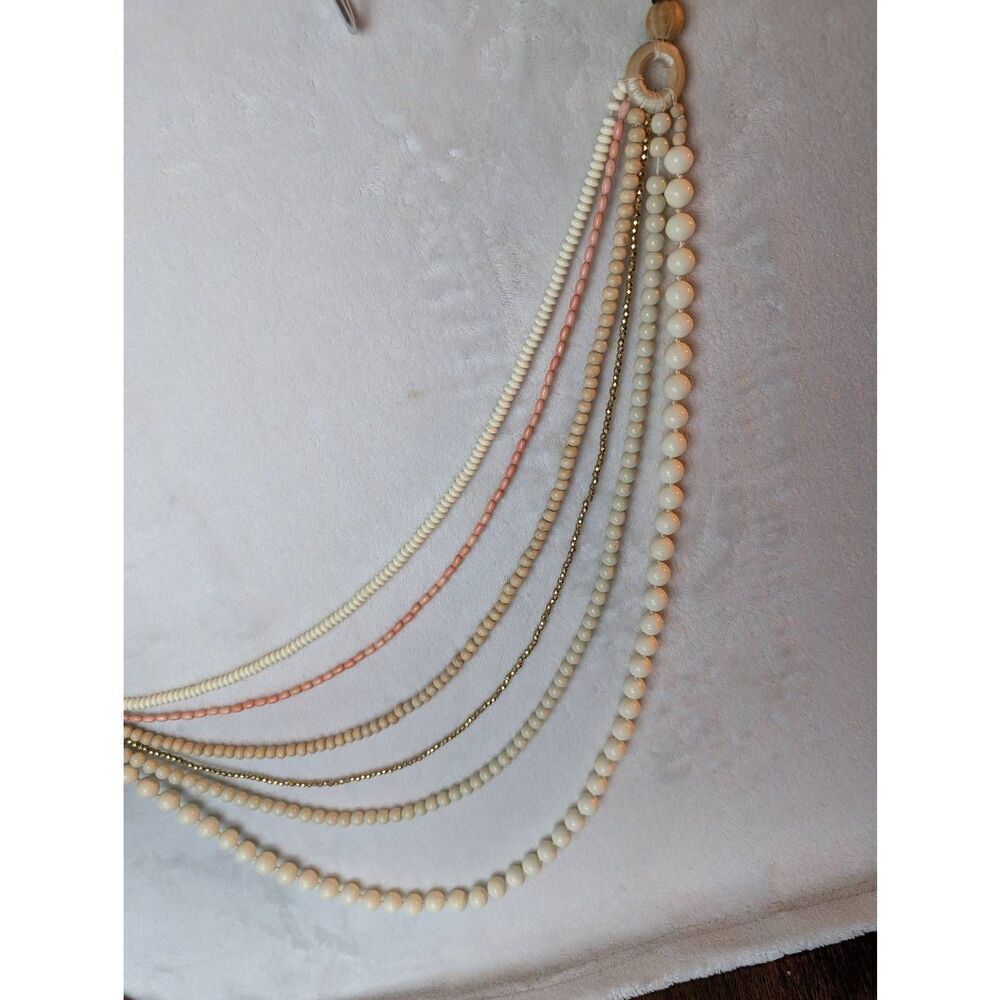 *Layered cream bead statement necklace - Picture 4 of 5